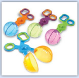 Tong scoops for lifting and moving paint filled marbles