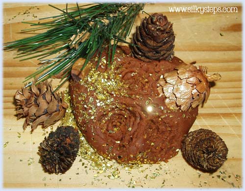 Impression taking with pine cones