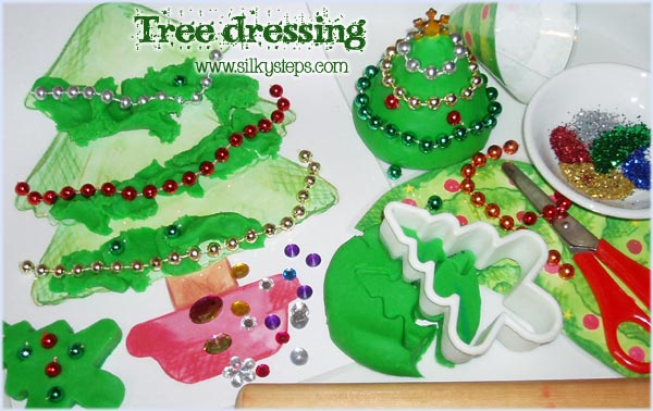 Christmas tree playdough decorating activity
