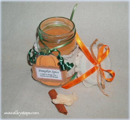 Pumpkin spice jar label makin