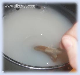 stir and cook the cornflour finger paste