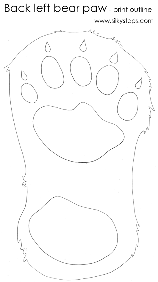Front bear paw prints for role play mark making